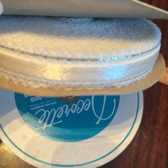 3 rolls vintage Decorette white with silver fancy ribbon New - Picture 8 of 11